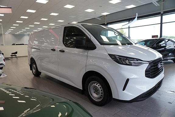 Ford Transit Custom 3 of 12