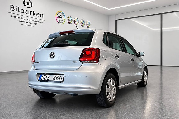 Volkswagen Polo 2 of 14