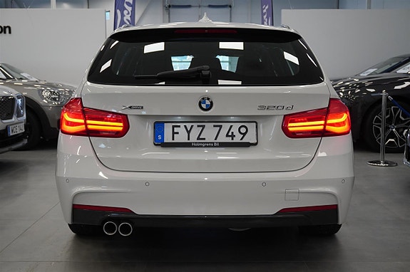 BMW 320d 18 of 19