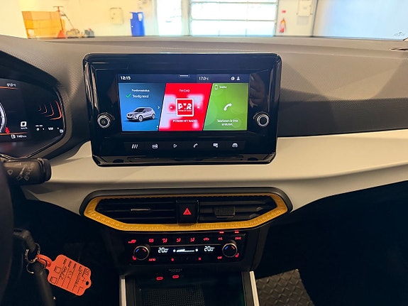Seat Arona 15 of 18