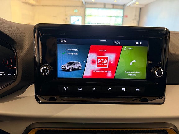 Seat Arona 9 of 18