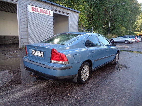 Volvo S60 4 of 13