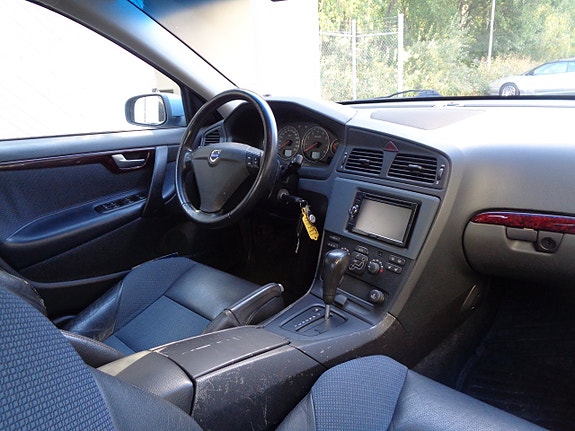 Volvo S60 9 of 13