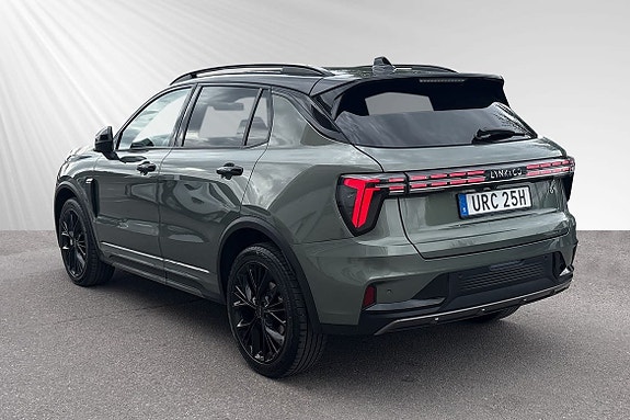 Lynk & Co 01 3 of 11