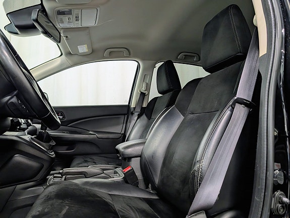 Honda CR-V 10 of 14
