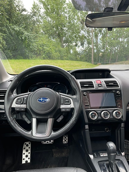 Subaru Forester 6 of 8