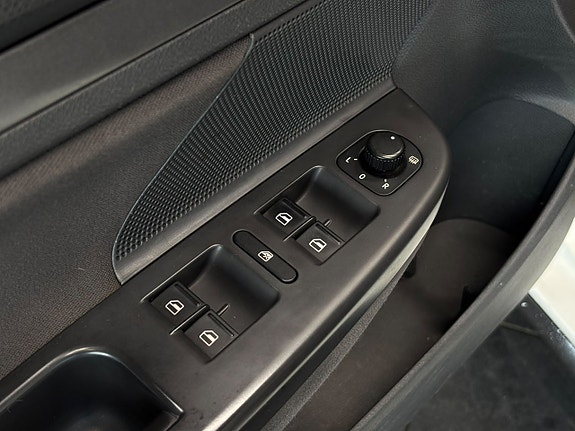 Volkswagen Golf I 13 of 25