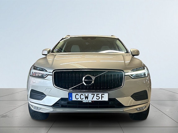 Volvo XC60 2 of 18