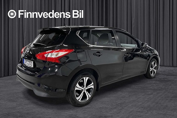 Nissan Pulsar 4 of 19