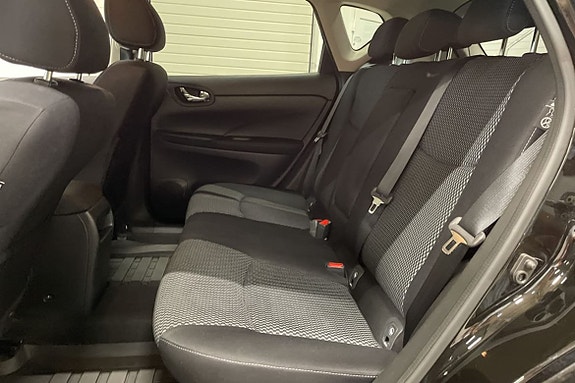 Nissan Pulsar 9 of 19