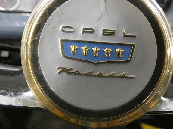 Opel Kadett 10 of 17