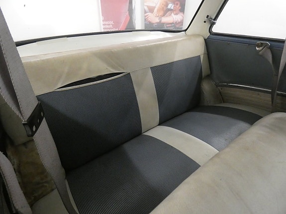 Opel Kadett 15 of 17