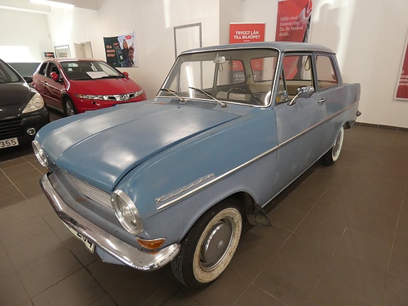 Opel Kadett 3 of 17