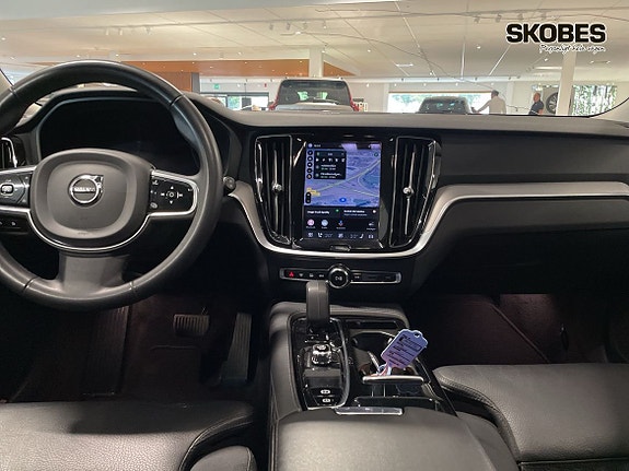 Volvo V60 13 of 20
