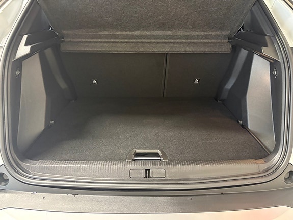 Peugeot 2008 19 of 23