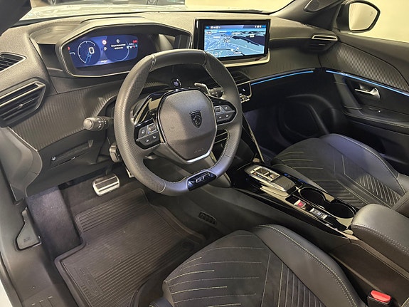 Peugeot 2008 6 of 23