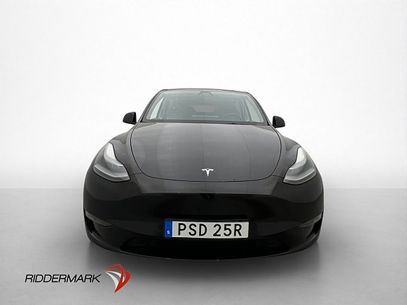 Tesla Model Y 3 of 30