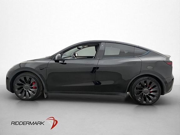 Tesla Model Y 5 of 30