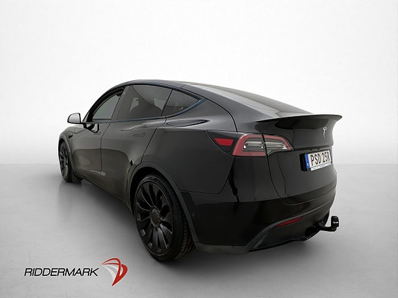 Tesla Model Y 6 of 30