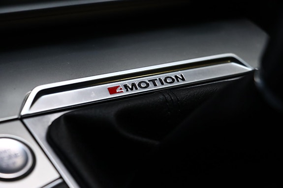 Volkswagen Passat 24 of 30