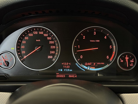 BMW 530d 8 of 24