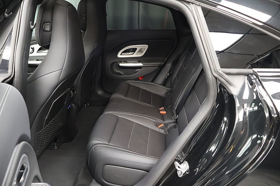 Mercedes-Benz CLA250+ 12 of 29