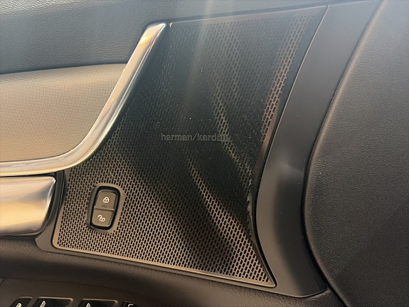 Volvo V90 17 of 19