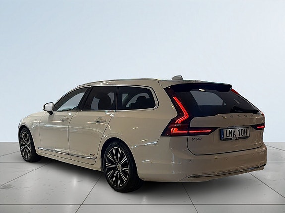 Volvo V90 5 of 19