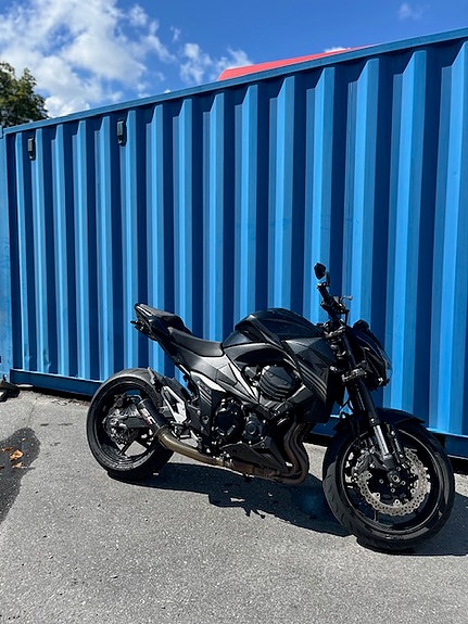 Kawasaki Z800 A2 4 of 6