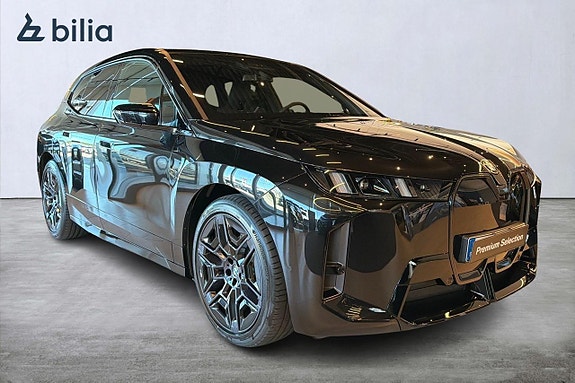 BMW iX 2 of 22
