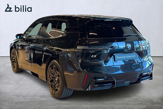 BMW iX 4 of 22