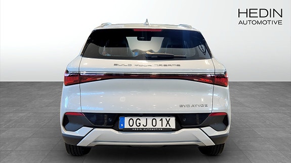 BYD Atto 3 5 of 12