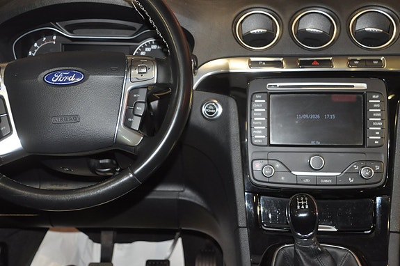 Ford S-MAX 7 of 25