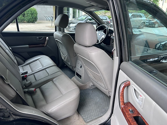 Kia Sorento 8 of 9