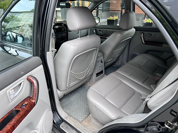 Kia Sorento 7 of 9