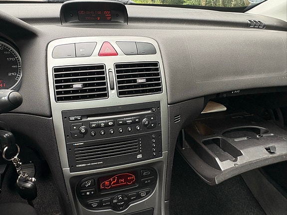 Peugeot 307 SW 11 of 12