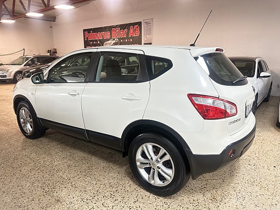 Nissan Qashqai 4 of 12