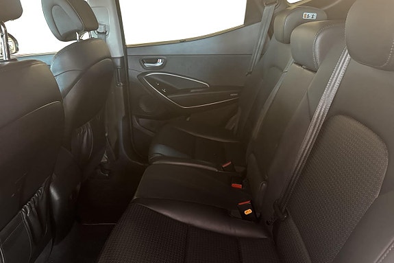 Hyundai Santa Fe 9 of 22