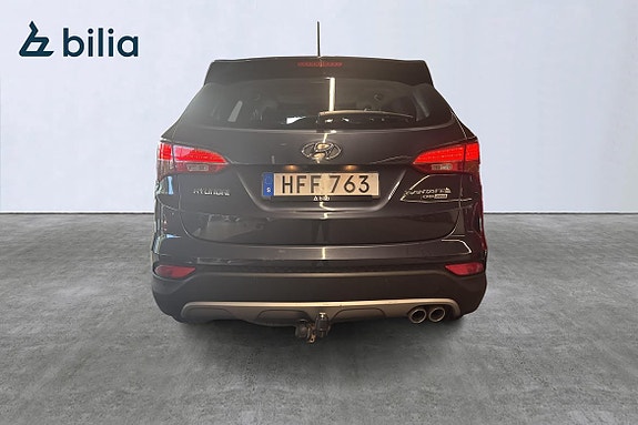 Hyundai Santa Fe 18 of 22