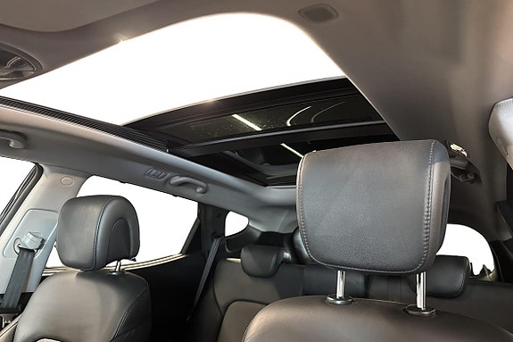Hyundai Santa Fe 17 of 22