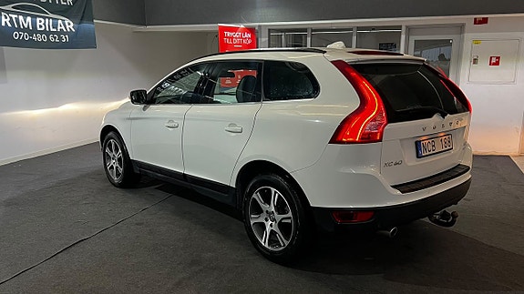 Volvo XC60 6 of 11