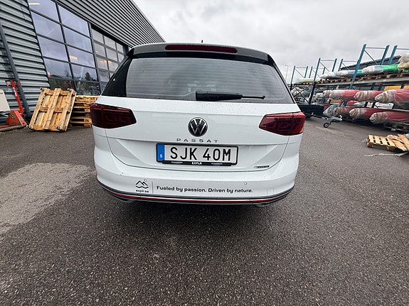 Volkswagen Passat Alltrack 6 of 8