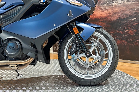 BMW F 800 GT |Safety pack |Puig hög vindruta|Toppbox|Sidoväskor| 8 of 12
