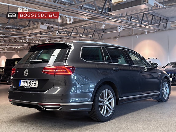 Volkswagen Passat 7 of 18