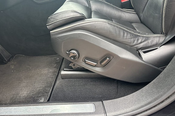Volvo XC90 16 of 17