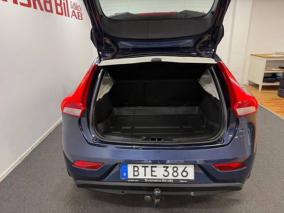 Volvo V40 18 of 18