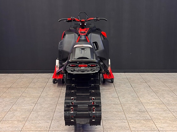 Lynx Shredder RE 850 E-tec Turbo 3700 Hub | 69mil 6 of 21