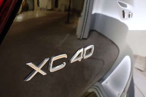 Volvo XC40 19 of 19