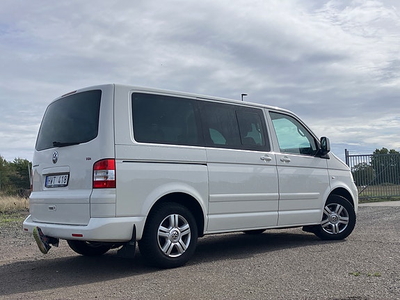 Volkswagen Multivan 12 of 12