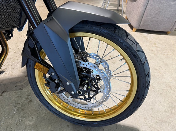 Honda XL750 Transalp 7 of 12